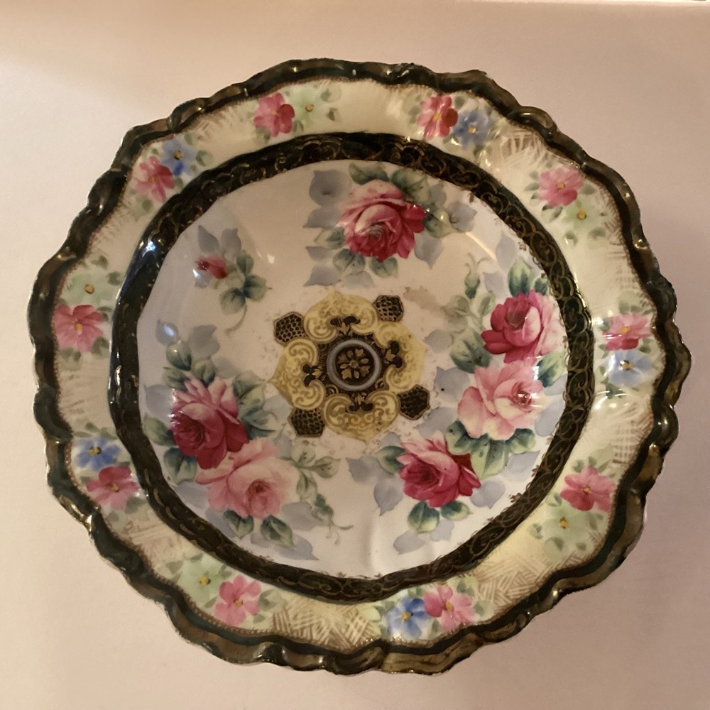 Vintage porcelain bowl floral print 10 1/2”
